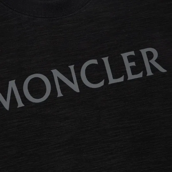 【2026】【MONCLER  公式旗艦店】 モンクレール  Tシャツ ご好評に付き再入荷！