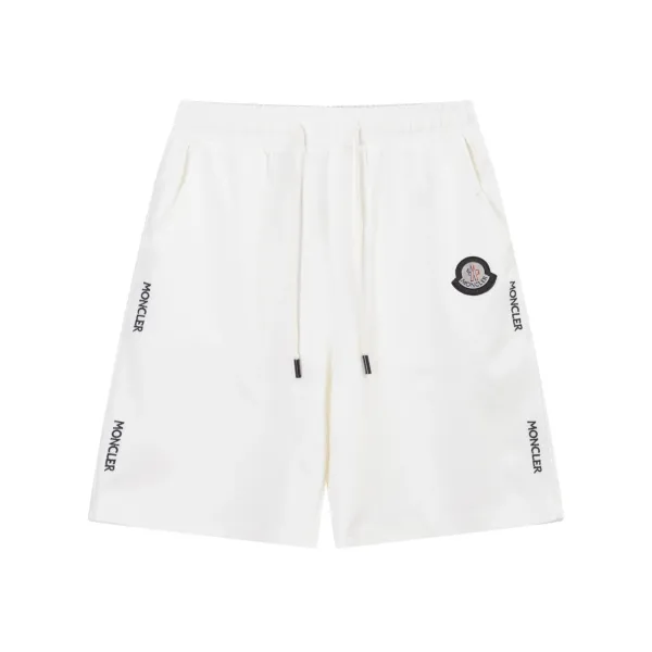 【2026】【MONCLER 公式旗艦店】モンクレール   ショートパンツ  ご好評に付き再入荷！