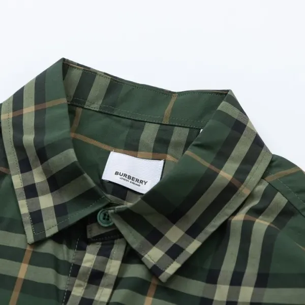 【2026】【BURBERRY  公式旗艦店】バーバリー シャツ ご好評に付き再入荷！