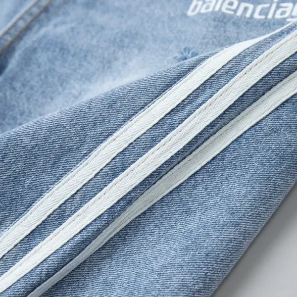 【2026】【BALENCIAGA  公式旗艦店】バレンシアガ   ショートパンツ  ご好評に付き再入荷！