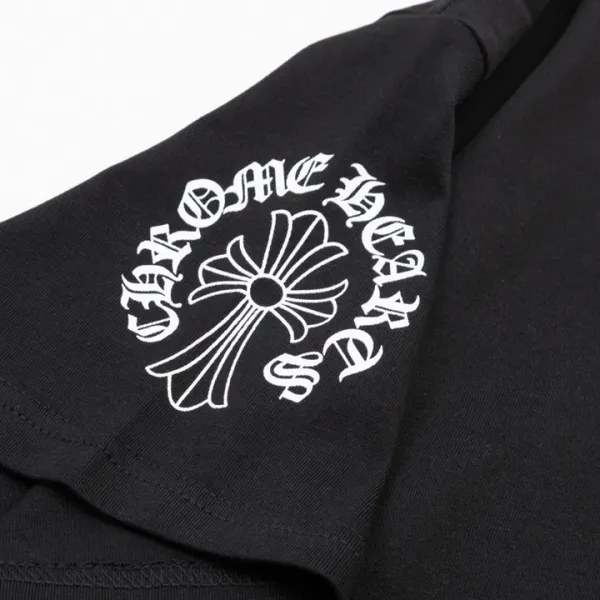 【2026】【CHROME HEARTS  公式旗艦店】クロムハーツ    Tシャツご好評に付き再入荷！