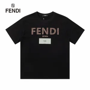 【2026】【FENDI 公式旗艦店】フェンディ   Tシャツ ご好評に付き再入荷！
