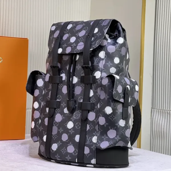 【2026】Louis Vuitton LV × YK クリストファー MM