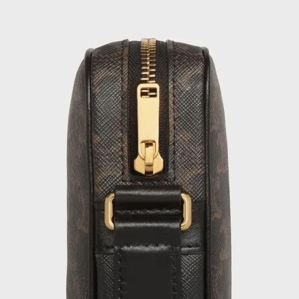 【2026】国内即発 人気 CELINE セリーヌ トリオンフミディアム ショルダーバッグ 23 *15 *5 CM
