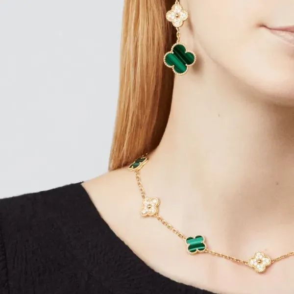 【2026】【Vancleef & Arpels】 マジック アルハンブラ イヤリング、3モチーフ