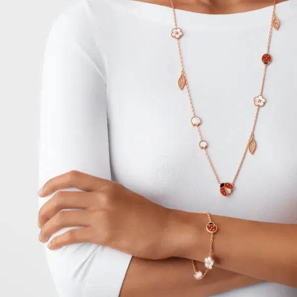 【2026】【Vancleef & Arpels】 ラッキー スプリング ブレスレット、5 モチーフ