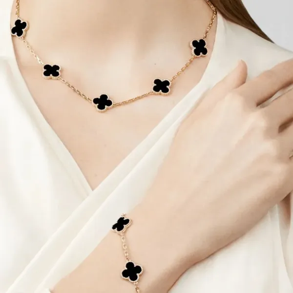 【2026】【Vancleef & Arpels】 ヴィンテージ アルハンブラ ブレスレット、5モチーフ