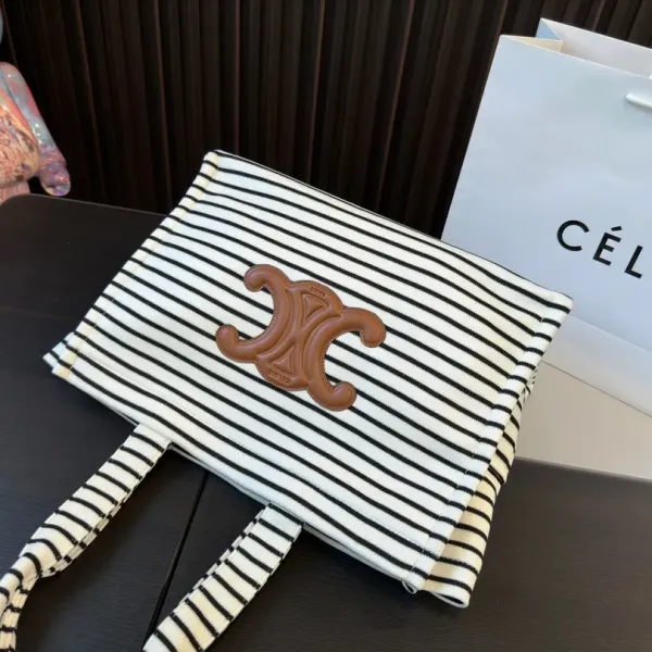 【2026】CELINE  セリーヌ新作トートビーチバッグ