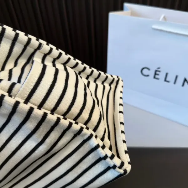 【2026】CELINE  セリーヌ新作トートビーチバッグ