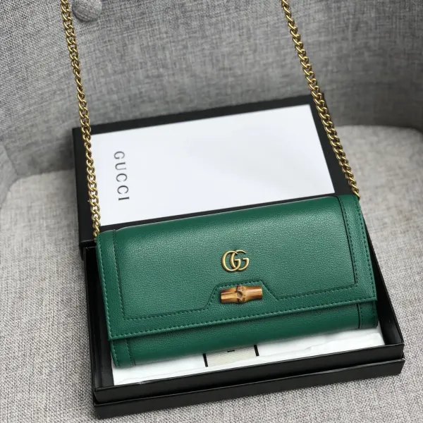 【2026】累積売上総額第１位【GUCCI★グッチ】チェーンウォレット