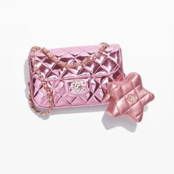【2026】Cruise CHANEL シャネルミニフラップバッグ＆スターコインケース付 12.5 × 19 × 5 cm