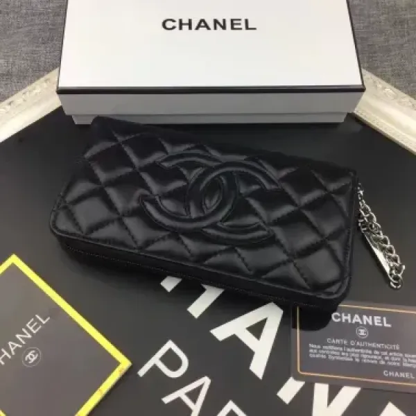 【2026】【CHANEL】シャネル 人気の新作バカ売れ商品菱形チェック柄の刺しゅう入りバラ財布 19.5*10.5cm