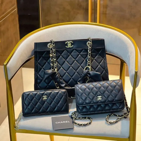 【2026】【CHANEL】 シャネル 定番人気 ミニ マトラッセ☆CHANEL☆Mini Flap Bag3点セット お得
