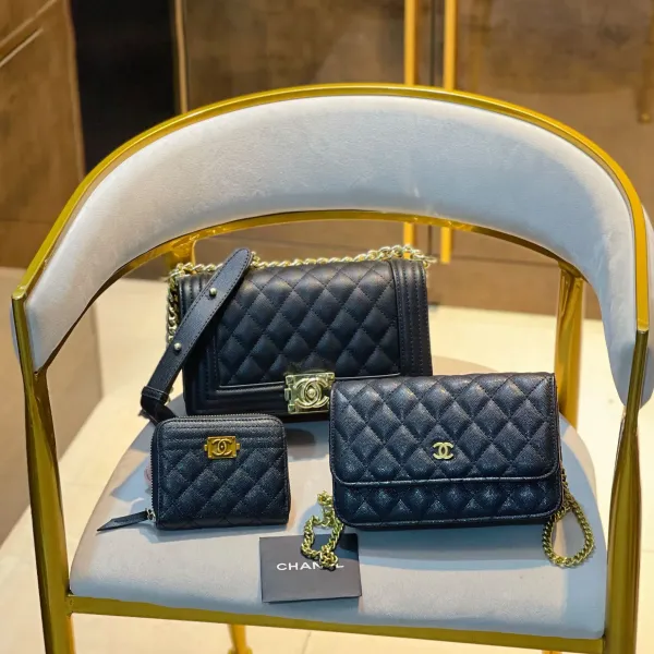 【2026】【CHANEL】 シャネル 定番人気 ミニ マトラッセ☆CHANEL☆Mini Flap Bag3点セット お得