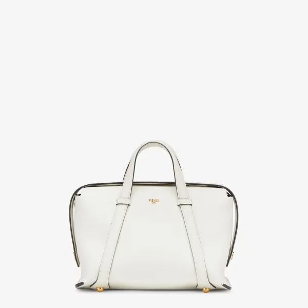 【2026】【FENDI   公式旗艦店】フェンディ ハンドバッグフェンディ ボストン 365    アイスホワイト レザー バッグ