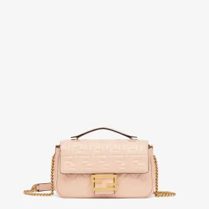 【2026】【FENDI  公式旗艦店】フェンディ 斜めがけバッグバゲット チェーン ミディ