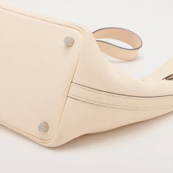 【2026】【HERMES   公式旗艦店】ハンドバッグエルメス ピコタンロックPM トリヨンクレマンス ナタ シルバー金具