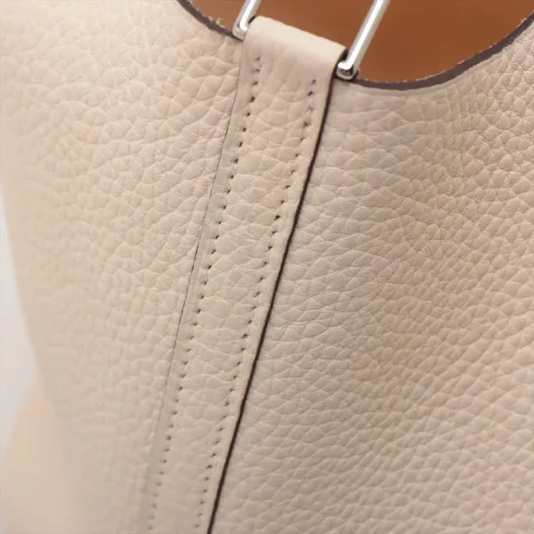 【2026】【HERMES   公式旗艦店】ハンドバッグエルメス ピコタンロックPM トリヨンクレマンス ナタ シルバー金具