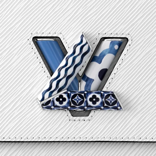 【2026】【LOUIS VUITTON 公式旗艦店】ルイヴィトン 斜めがけバッグ   Fashion bag L047