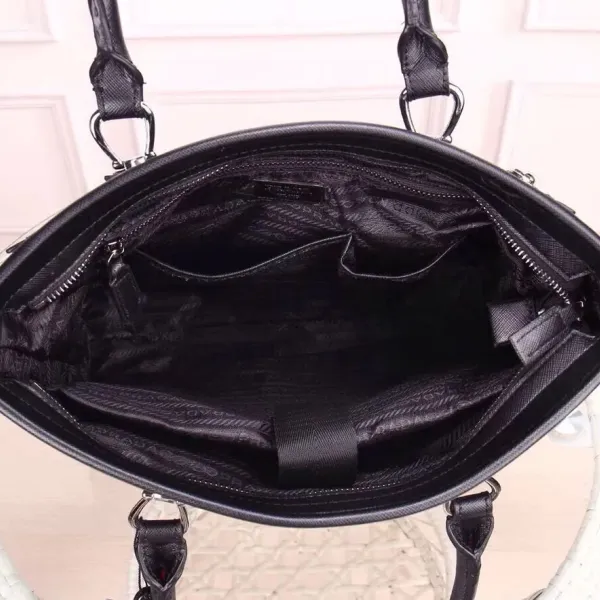 【2026】【PRADA 公式旗艦店】プラダ  ブリーフケース  当日出荷 好評に付き再入荷！34*33*8CM