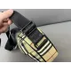 【2026】【BURBERRY 公式旗艦店】バーバリー  斜めがけバッグ 当日出荷 好評に付き再入荷！23*16CM