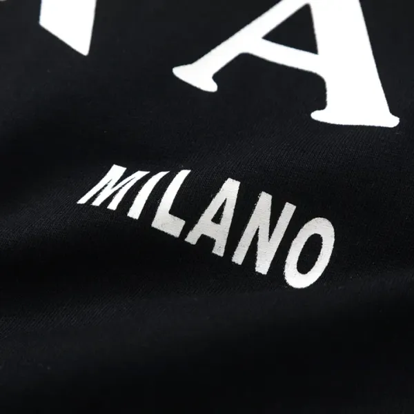【2026】【PRADA 公式旗艦店】プラダ Tシャツご好評に付き再入荷! 【2026】【PRADA 公式旗艦店】プラダ Tシャツご好評に付き再入荷!