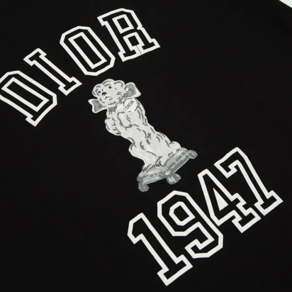【2026】【DIOR 公式旗艦店】ディオール Tシャツ ご好評に付き再入荷! 【2026】【DIOR 公式旗艦店】ディオール Tシャツ ご好評に付き再入荷!