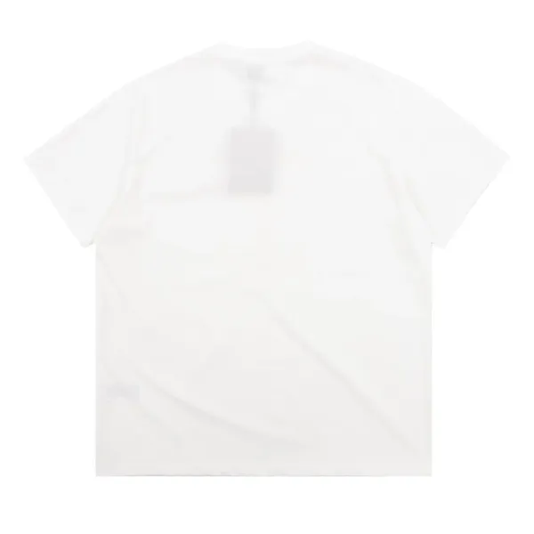 【2026】【BURBERRY  公式旗艦店】バーバリー  Tシャツ ご好評に付き再入荷！