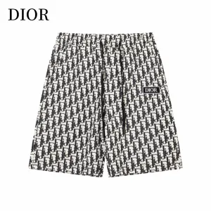 【2026】【DIOR  公式旗艦店】ディオール   ショートパンツ  ご好評に付き再入荷！