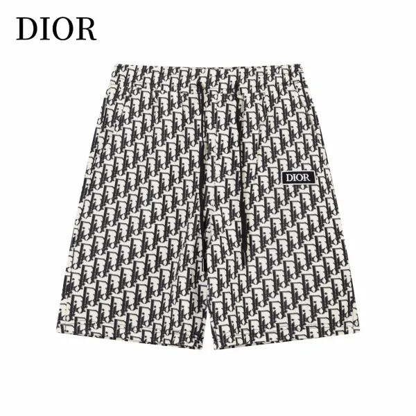 【2026】【DIOR  公式旗艦店】ディオール   ショートパンツ  ご好評に付き再入荷！