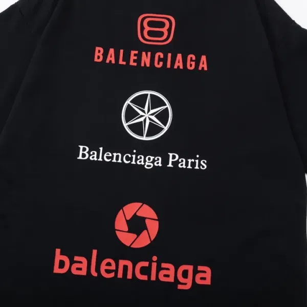 【2026】【BALENCIAGA  公式旗艦店】バレンシアガ  Tシャツ ご好評に付き再入荷！