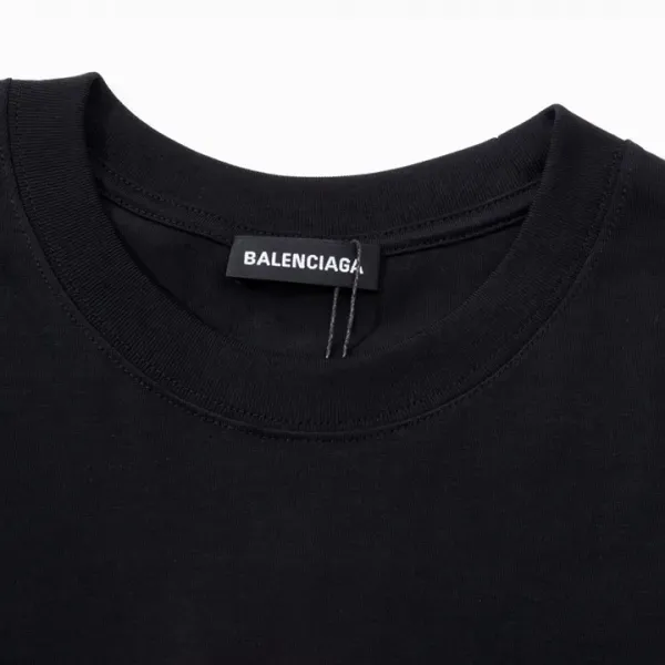 【2026】【BALENCIAGA  公式旗艦店】バレンシアガ  Tシャツ ご好評に付き再入荷！