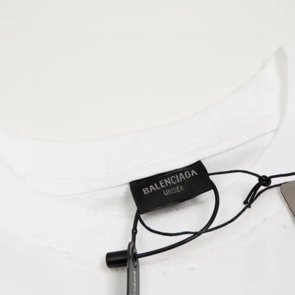 【2026】【BALENCIAGA  公式旗艦店】バレンシアガ  Tシャツ ご好評に付き再入荷！