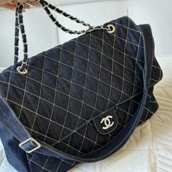 【2026】【CHANEL  公式旗艦店】シャネル   ハンドバッグ  当日出荷 好評に付き再入荷！42*34CM