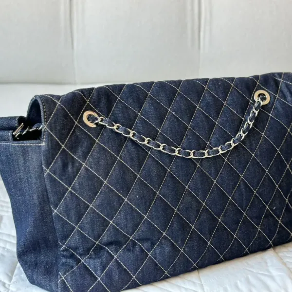【2026】【CHANEL  公式旗艦店】シャネル   ハンドバッグ  当日出荷 好評に付き再入荷！42*34CM