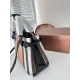 【2026】【BURBERRY 公式旗艦店】バーバリー  斜めがけバッグ 当日出荷 好評に付き再入荷！24*20CM