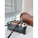 【2026】【BURBERRY 公式旗艦店】バーバリー  斜めがけバッグ 当日出荷 好評に付き再入荷！24*20CM