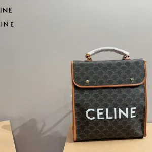 【2026】【CELINE 公式旗艦店】セリーヌ リュックサック当日出荷 好評に付き再入荷！29*32CM