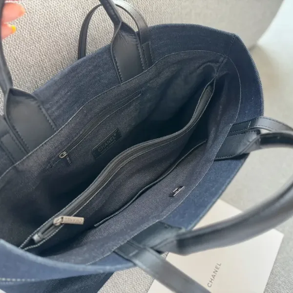 【2026】【CHANEL  公式旗艦店】シャネル   ハンドバッグ  当日出荷 好評に付き再入荷！36*30CM