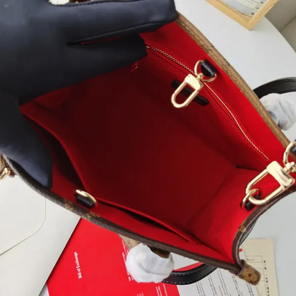 【2026】【LOUIS VUITTON 公式旗艦店】ルイヴィトン  斜めがけバッグ当日出荷 好評に付き再入荷！25CM
