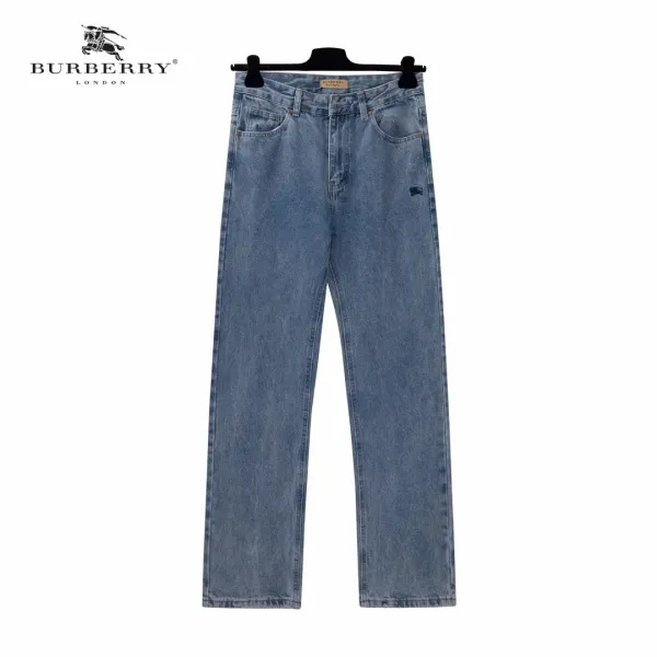 【2026】【BURBERRY 公式旗艦店】バーバリー   ジーパン  ご好評に付き再入荷！