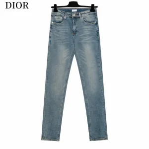 【2026】【DIOR 公式旗艦店】ディオール  ジーパン  ご好評に付き再入荷！