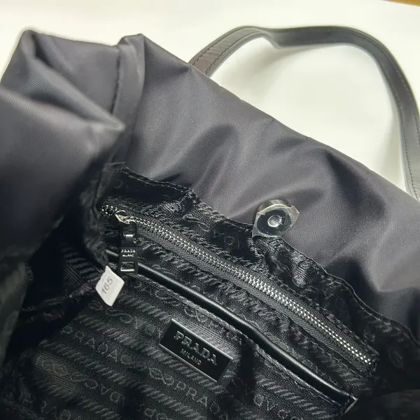 【2026】【PRADA  公式旗艦店】プラダ   ハンドバッグ  当日出荷 好評に付き再入荷！28*22*8CM