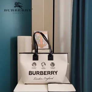 【2026】【BURBERRY 公式旗艦店】バーバリー   ハンドバッグ 当日出荷 好評に付き再入荷！35*16*29CM
