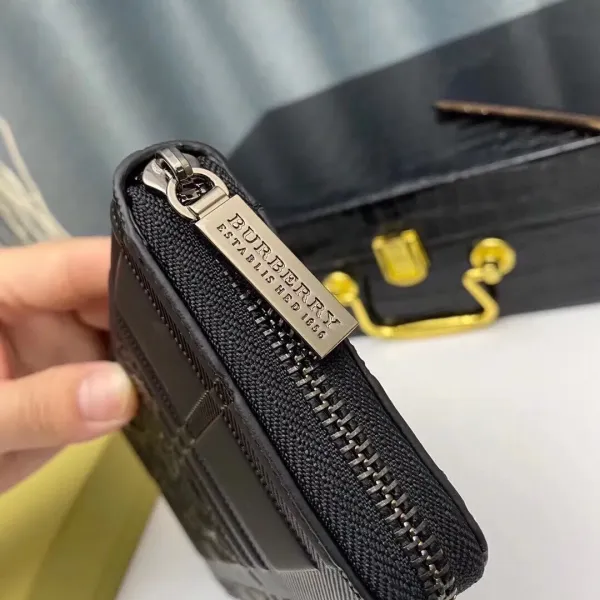 【2026】【BURBERRY  公式旗艦店】バーバリー   財布 当日出荷 好評に付き再入荷19*10*2.5CM