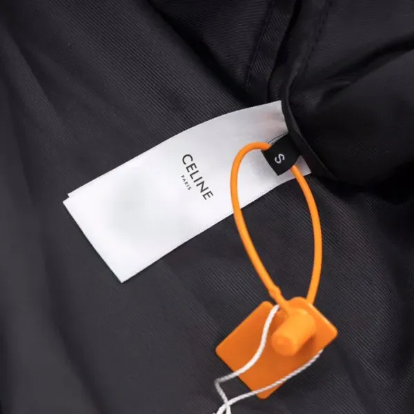 【2026】【CELINE 公式旗艦店】セリーヌ ジャケット着 好評に付き再入荷! 【2026】【CELINE 公式旗艦店】セリーヌ ジャケット着 好評に付き再入荷!