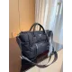 【2026】【PRADA  公式旗艦店】プラダ  斜めがけバッグ 当日出荷 好評に付き再入荷！28*18*23CM