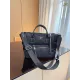 【2026】【PRADA  公式旗艦店】プラダ  斜めがけバッグ 当日出荷 好評に付き再入荷！28*18*23CM