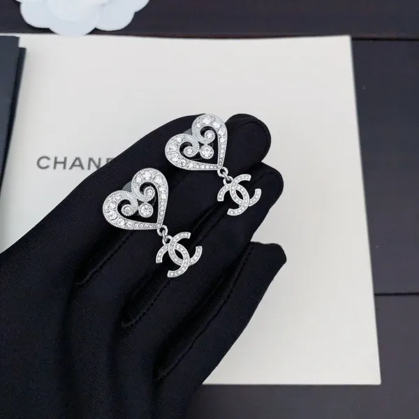 【2026】【CHANEL 】 シャネル   ファッションスタイルのイヤリング