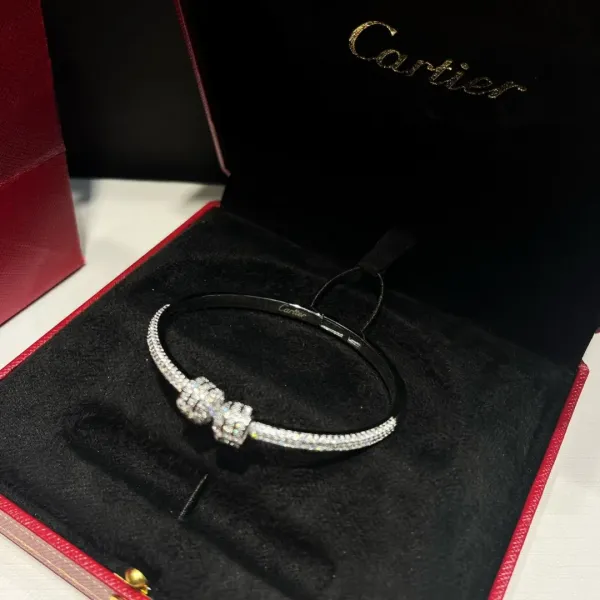 【2026】【CARTIER】ブレスレット、ファッションシンプルなスタイル
